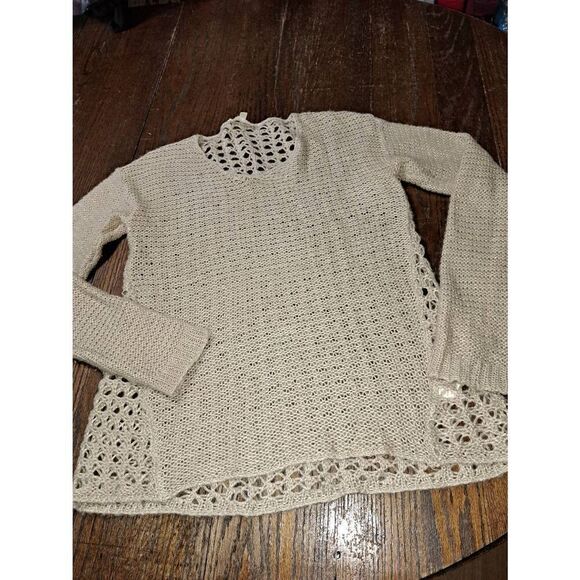 Small Hem & Thread Tan Gold Metallic Long Sleeve Loose Knit Fit Pullover Sweater - Picture 1 of 6